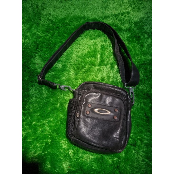 Sling bag oakley second