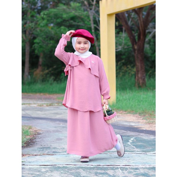 Baju Muslim Anak Setelan Rok Clara Starkids Bahan Air Flow Crinckle Import 1-8/9 Y