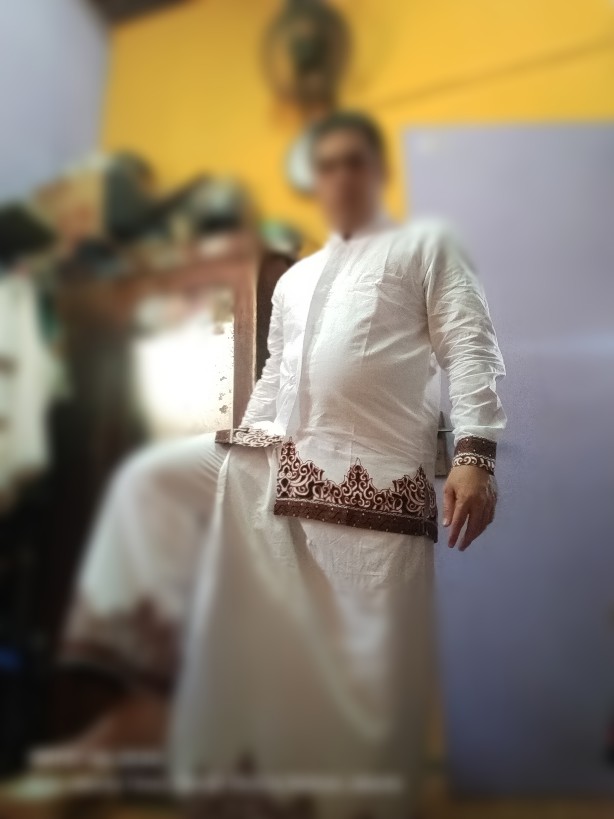 Batik Solo Modern Set Celana Sarung Dan Koko Tumpal Putih