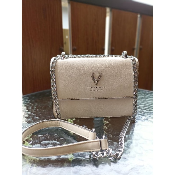 tucano classic, warna broken white very good condition