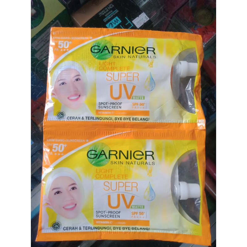 GARNIER SPOT-PROOF SUNSCREEN UV SPF 50/PA+++ (kemasan sachet7ml)