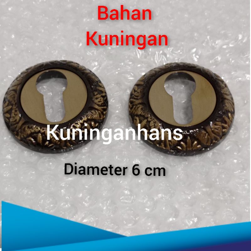 lubang kunci kuningan antik / tutup lubang kunci unik