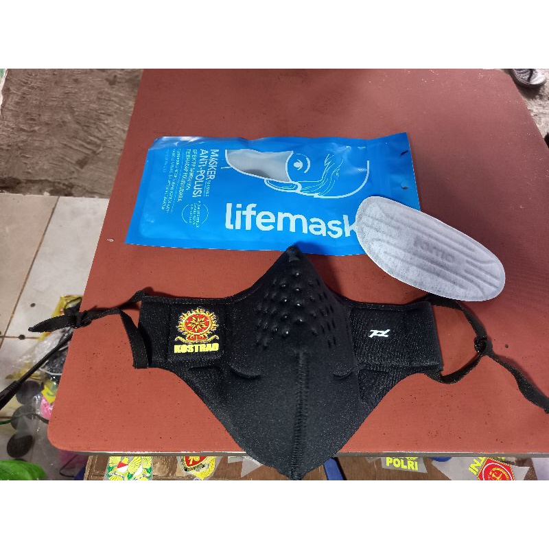 MASKER KOSTRAD TOMO ORIGINAL 100℅