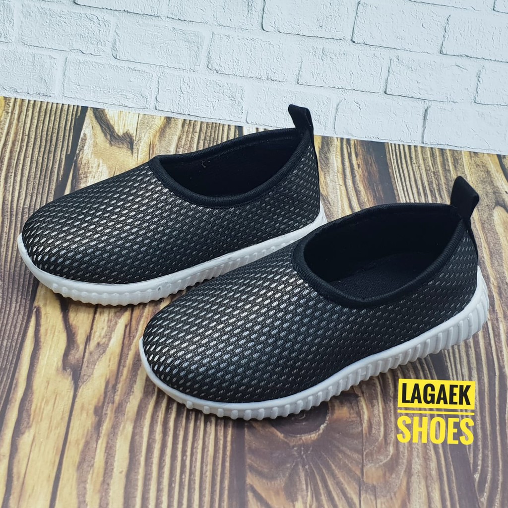 Sepatu Anak Laki Laki Sport 12 3 4 5 Tahun HITAM Lentur Sepatu Anak Cewek Cowok Sporty Size 22 - 29 Elastis