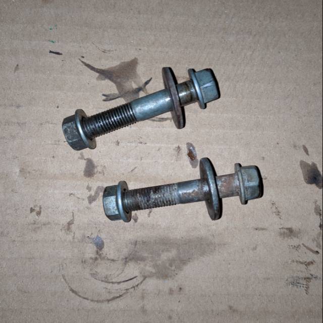 Baut Knalpot Tiger Revo Tiger 2000 Megapro original