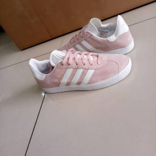 Sepatu adidas gazelle vintage kids original