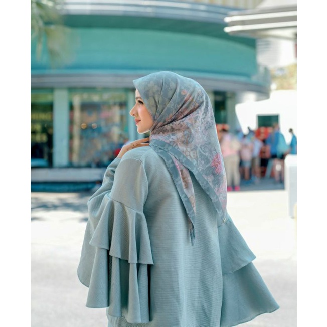 Buttonscarves Dream Park in Jade