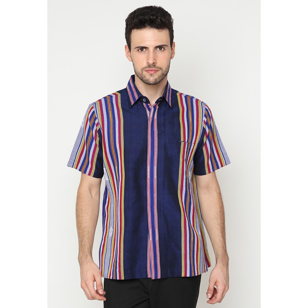 Tenun Eboon Baju Kemeja Batik Pria Tenun Ikat Lombok Garis Tenun Eboon Baju Kemeja Batik Pria Tenun Ikat Lombok Garis