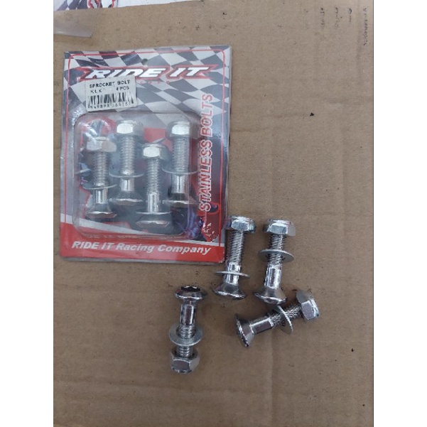 Baut piringan Cakram Depan KLX 150 ada  6 biji, Baut Gir Belakang KLX 4 bj ,bahan asli  Stanlis