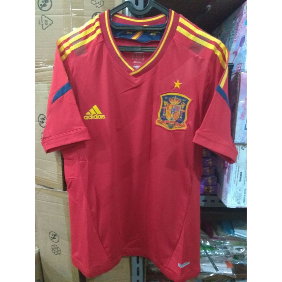 TERMURAH Jersey Vintage Spain Home Euro2012 Techfit Player Isue Grade ORIGINAL Ada Mainan TERLENGKAP