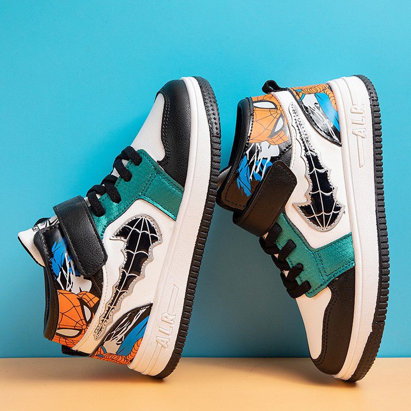 (Kiddiwear) Sepatu sneakers anak MBK86