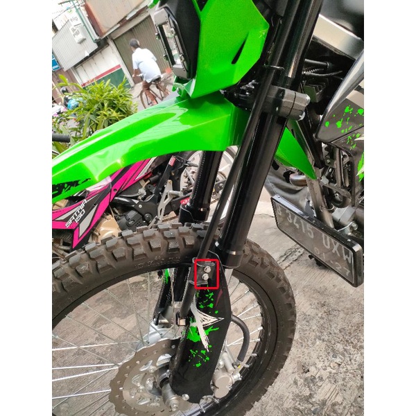 NACOM DV Baut Pegangan Selang Rem Kiri Kanan Depan KLX