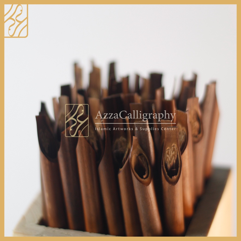 

PENA KALIGRAFI PAKU ANDAM HANDAM KAYU RESAM