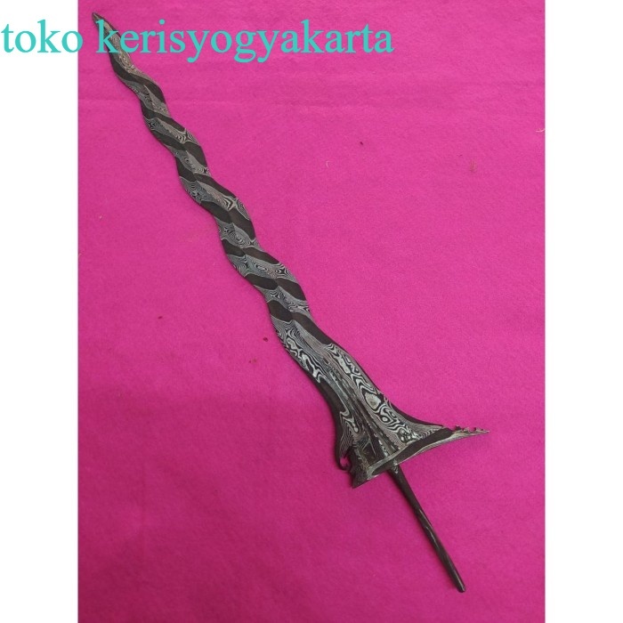 

Keris Sabuk Inten Pamor Buntel Mayit