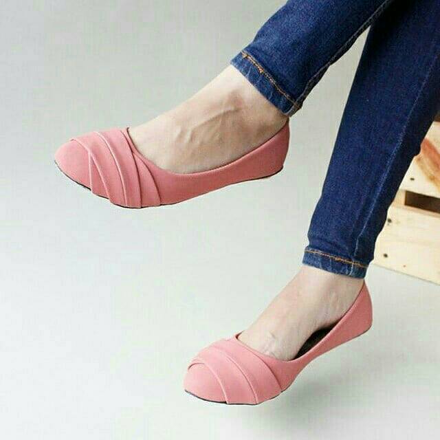 pretty folded flat shoes wanita small & big size (sepatu jumbo)