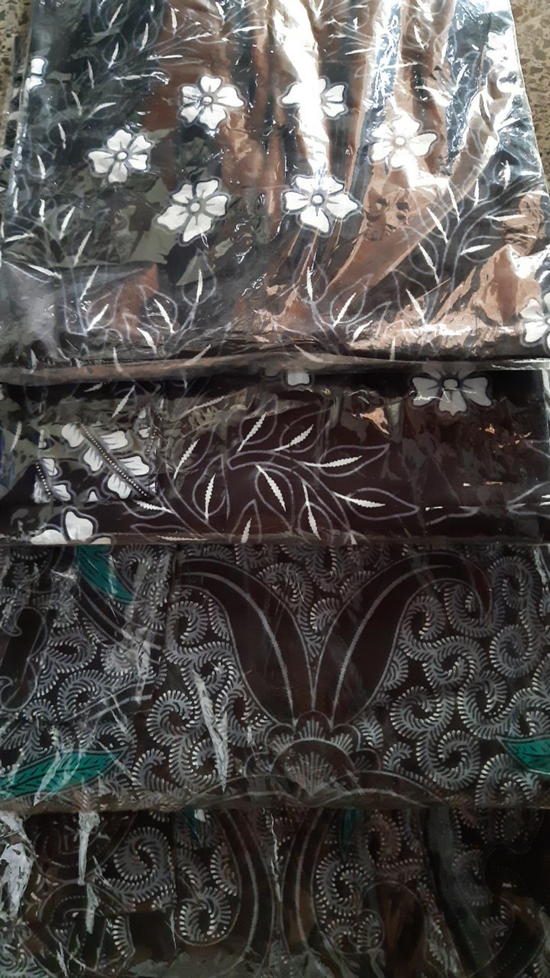 Couple Batik Tunik Modern Pria Wanita