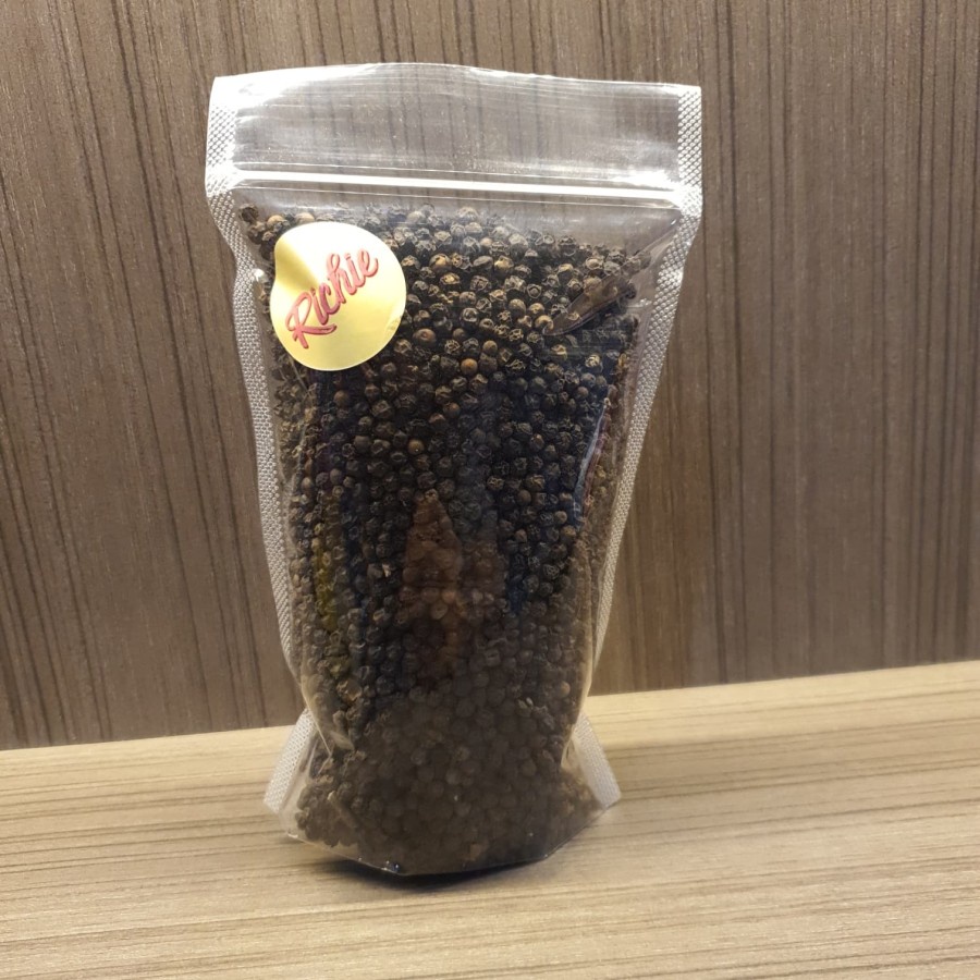 

Richie Lada Hitam Merica Butir Hitam Original Premium Quality 250 Gr