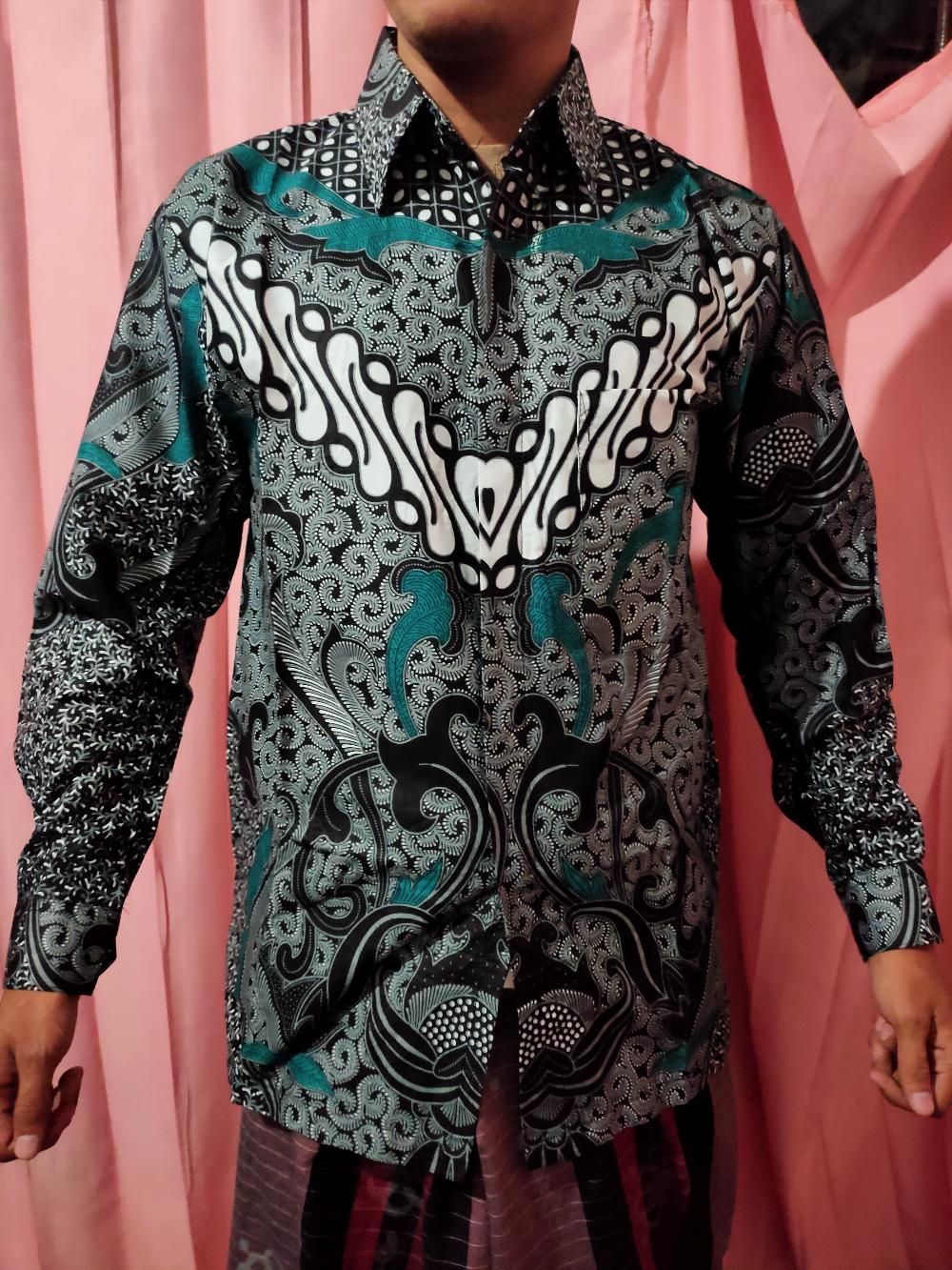 Kemeja Batik Pria Semi Sutra Sanwoz Puring Istimewa