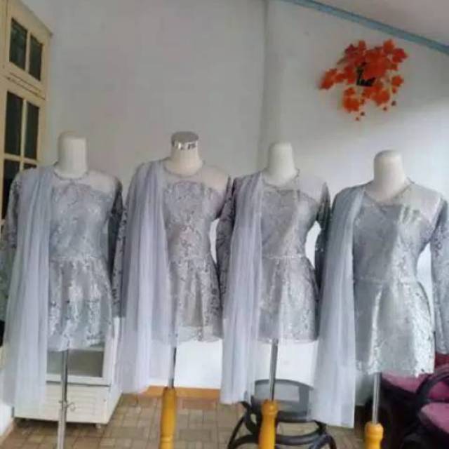 Kebaya chintia lingkar dadanya L 95,xl 100,xxl 115,xxxl 120