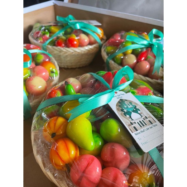 Kue lukchup mini thailand keranjang isi 45 Hampers lebaran Hampers keranjang parcel buah mini idul fitri