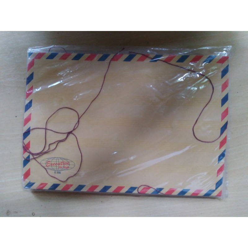 

airmail amplop coklat tali executive 308 (isi 10 lembar)