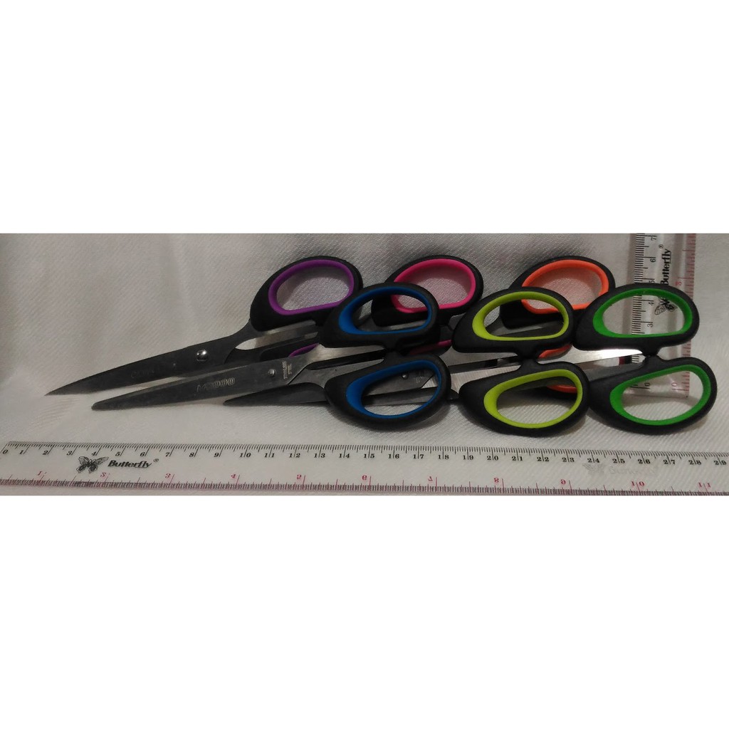 

Gunting uk Sedang Tanggung Gagang Karet Bagus Murah READY STOCK