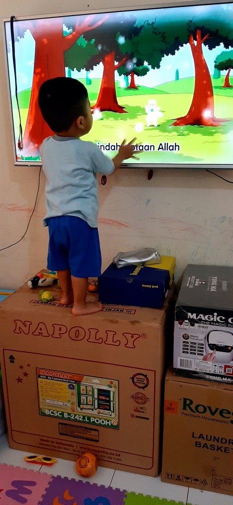 Promo New Year Container Karakter Anak  Container Pintu Laci Plastik Container Bcsc B-242l Pooh/kst