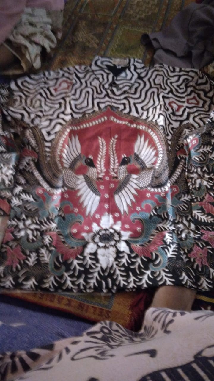 Batik Pria Solo Premium Lengan Panjang Reguler Fit Bahan Katun Prisma All Size Aluna Pcw022