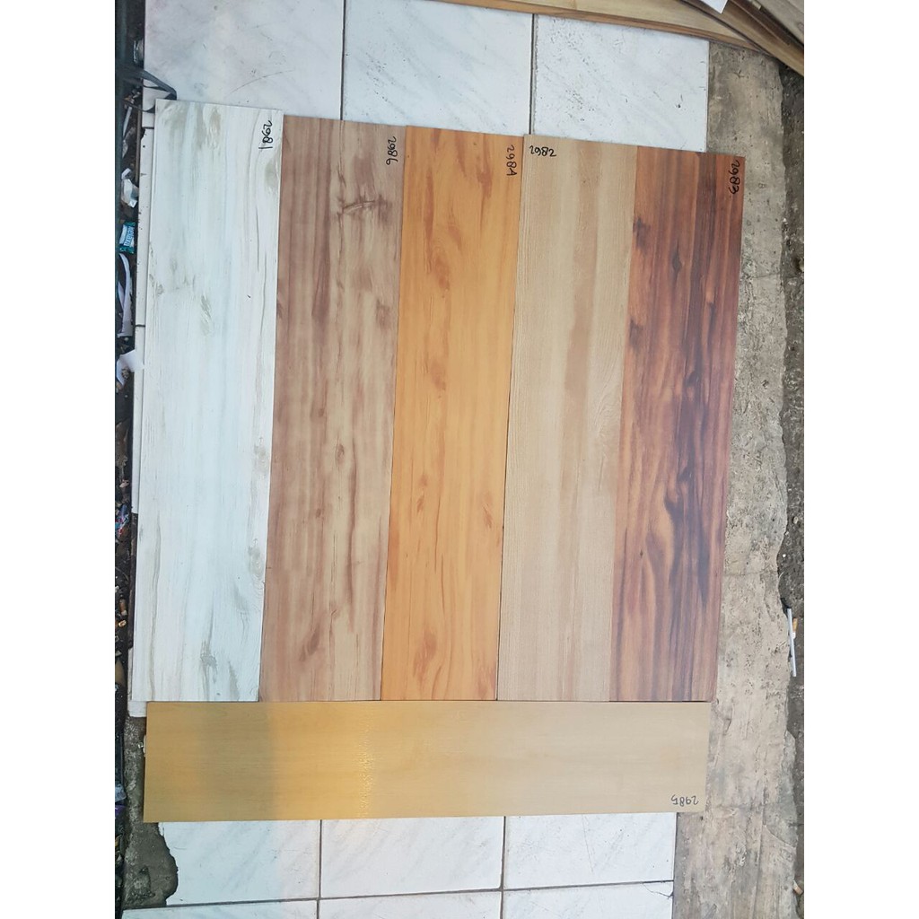 vinyl plank lembaran