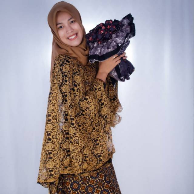 Atasan Brokat/Brokat/Brukat/Kebaya/Kebaya modern/kebaya muslim/kebaya pengantin/kebaya Indonesia