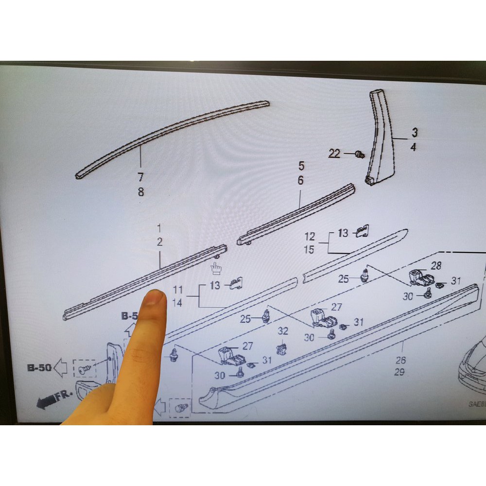 Pelipit - Plipit - Garnish - Molding Karet List Bawah Kaca Jendela Pintu Luar Honda Jazz GD3 City VT