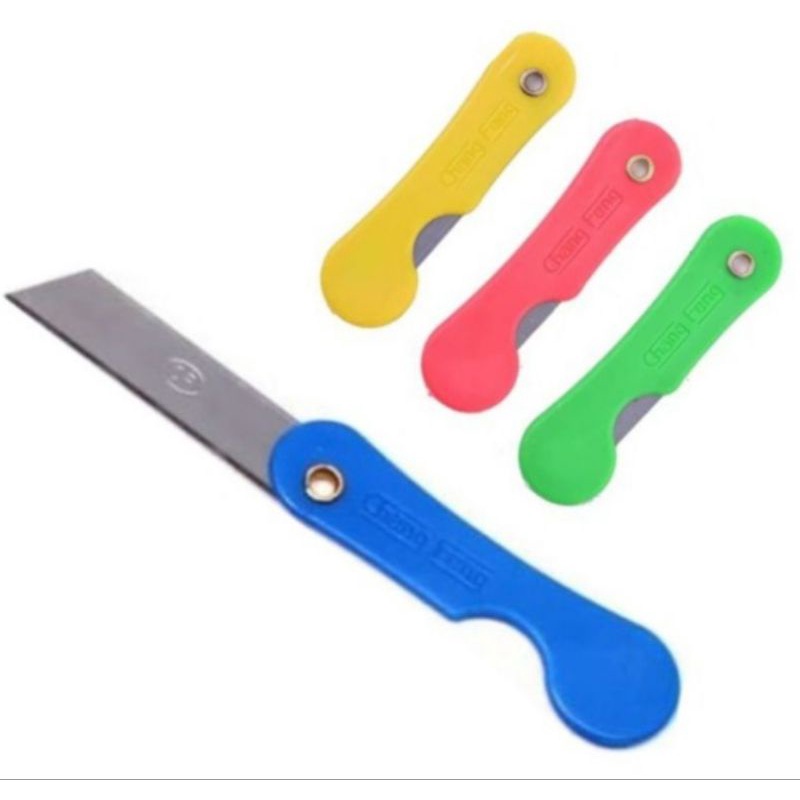 

pisau cutter kecil