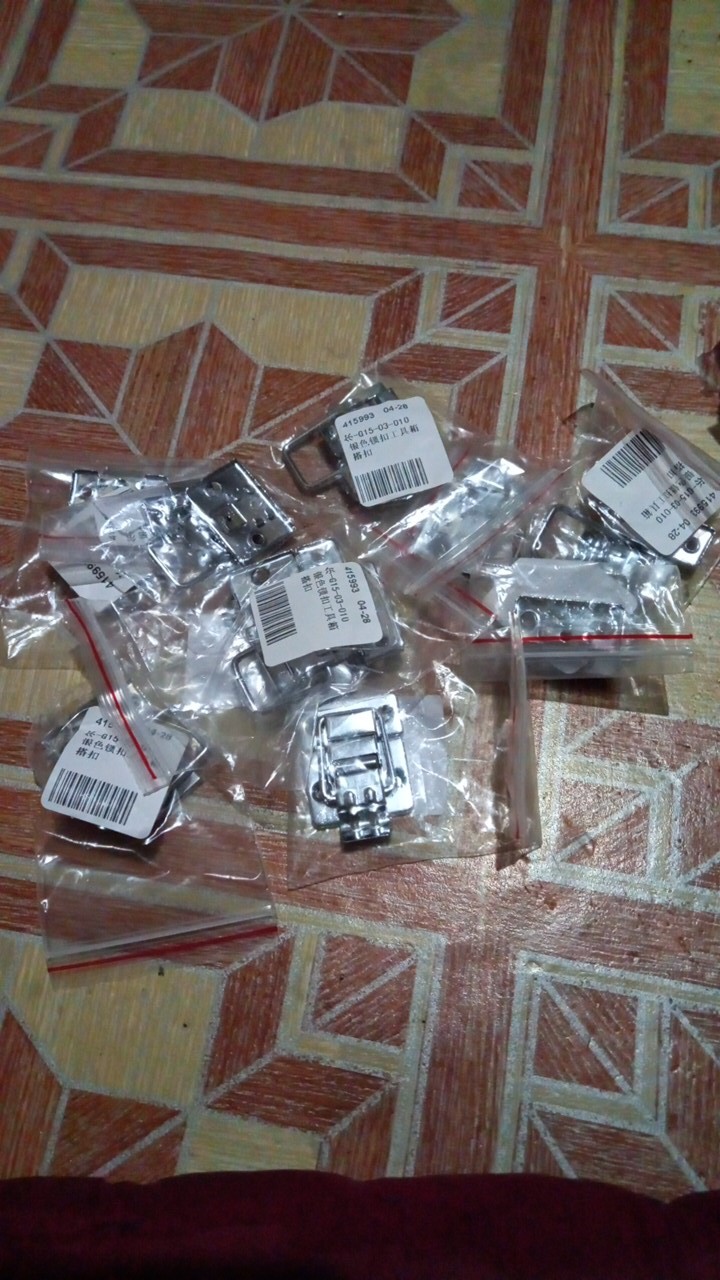 Klep Buckle Toggle Pengunci Kotak Penyimpanan / Koper Bahan Stainless Steel Krom