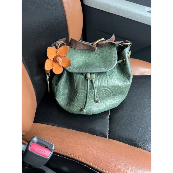 sling serut fossil deasy preloved