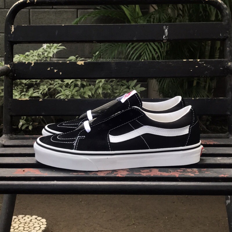 Sepatu Vans Sk8 Low Black White 100% Original Resmi PT Navya