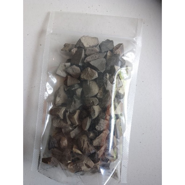 

Ampo / Lempung / Tanah liat 1/4 (250 gram)