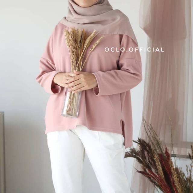 AXELE TURTLENECK BY OCLO OFFICIAL