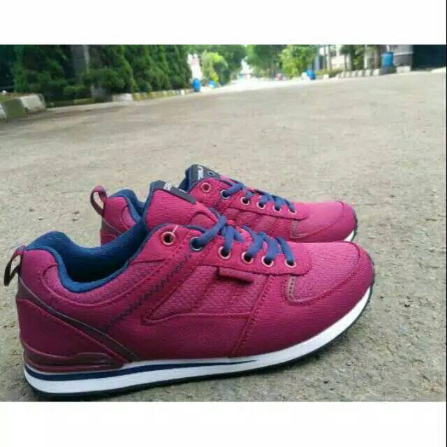 Sepatu DESLE JADE casual & sport shoes