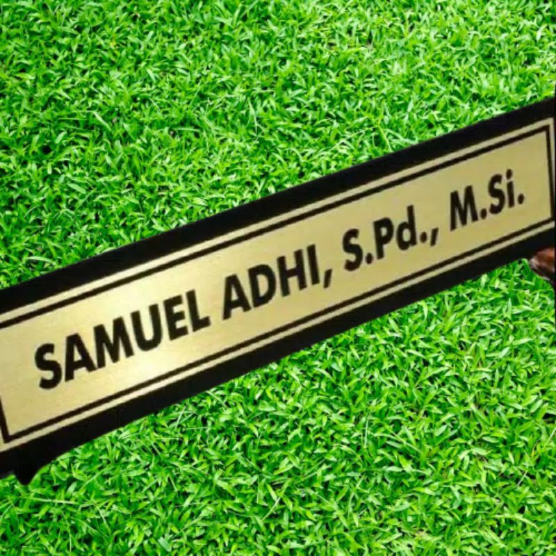 

PAPAN NAMA MEJA AKRILIK DOF-DESAIN DISESUAIKAN REQUEST CUSTOMER