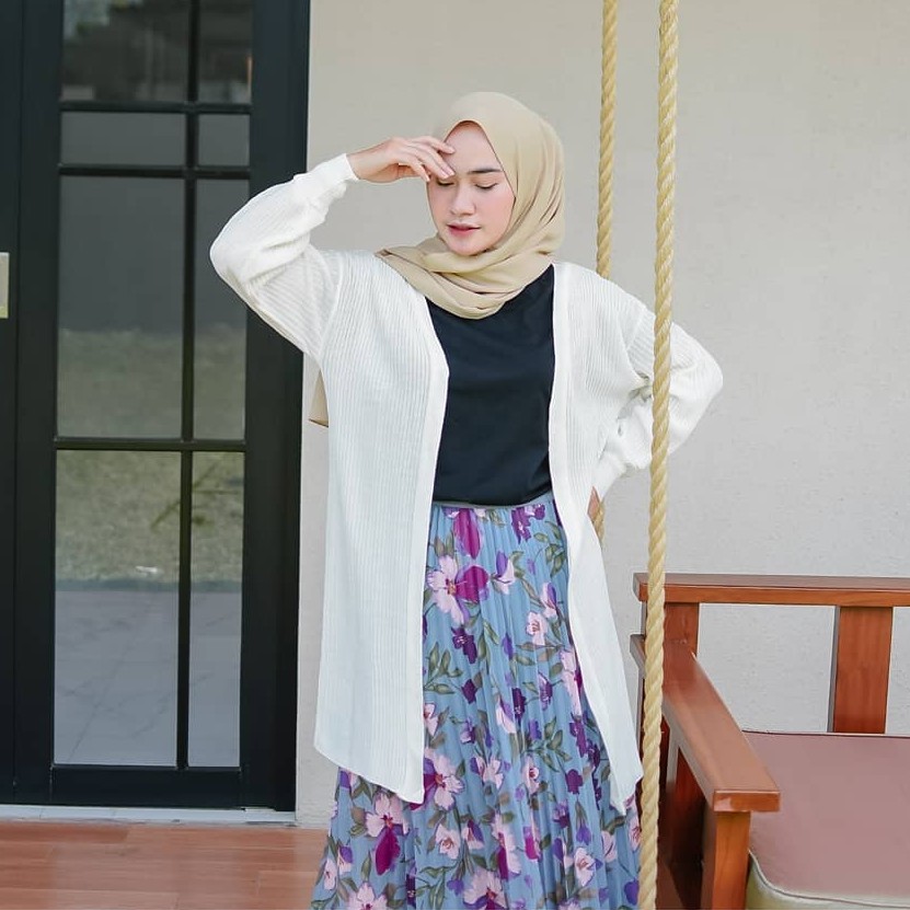 Cardigan Oversize Zahira Balonny kardigan Rajut