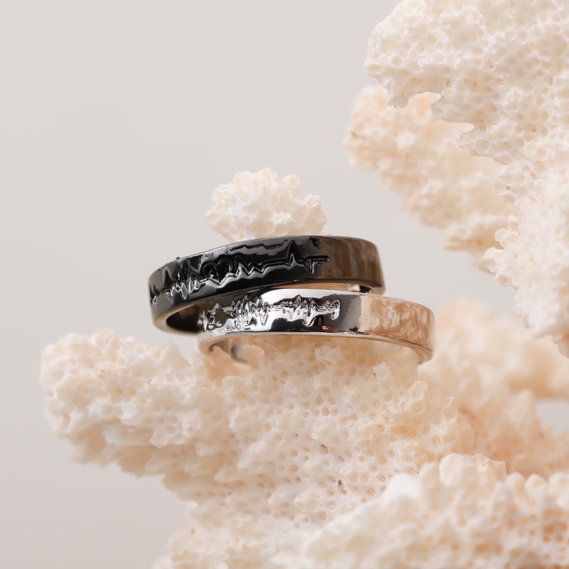 Cincin Pasangan Motif Tulisan ECG Forever Love Warna Hitam / Putih Untuk Pria / Wanita