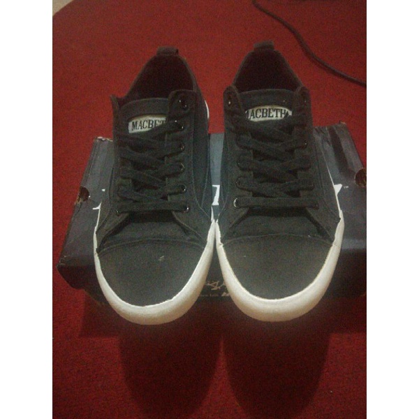 Sepatu Macbeth Matthew 40