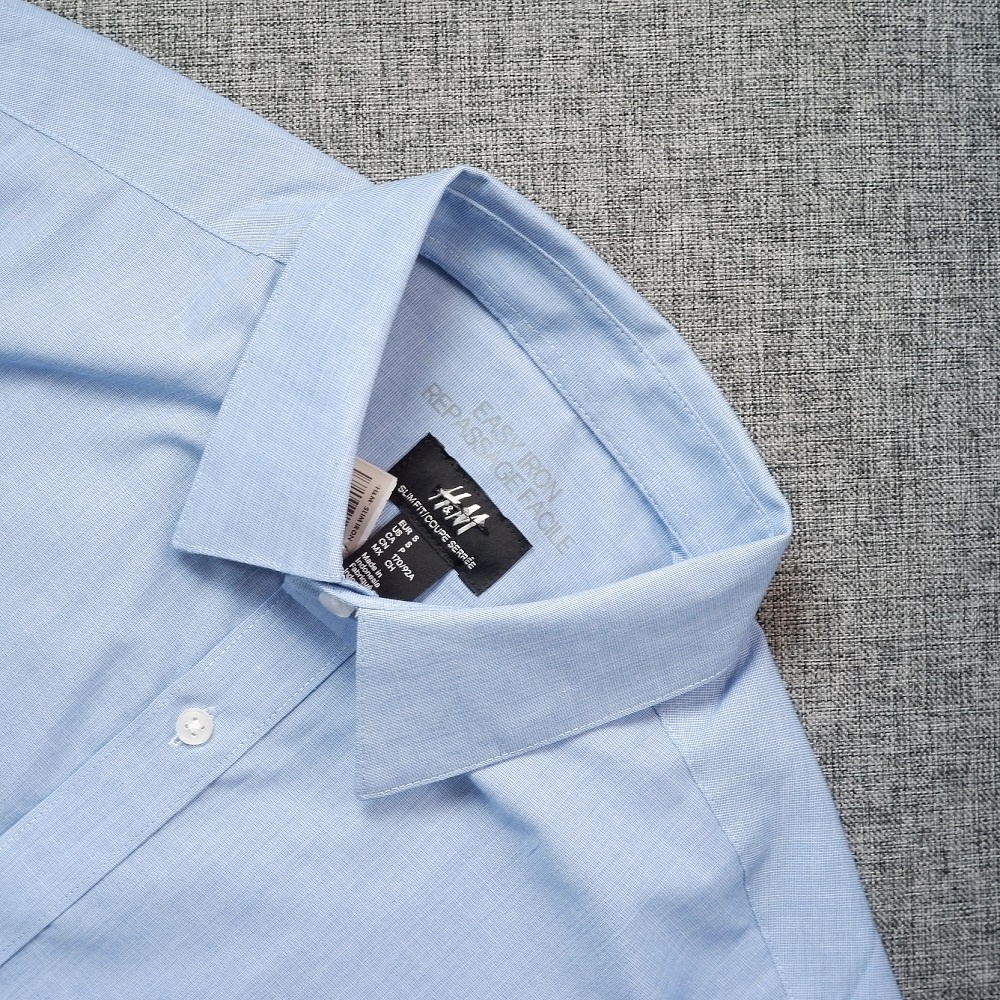 H&amp;*M Easy Iron Slimfit Shirt