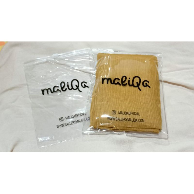 Mika zipper Cover hijab Plastik hijab Kantong hijab FREE SABLON 1 WARNA (order diatas 100pcs)