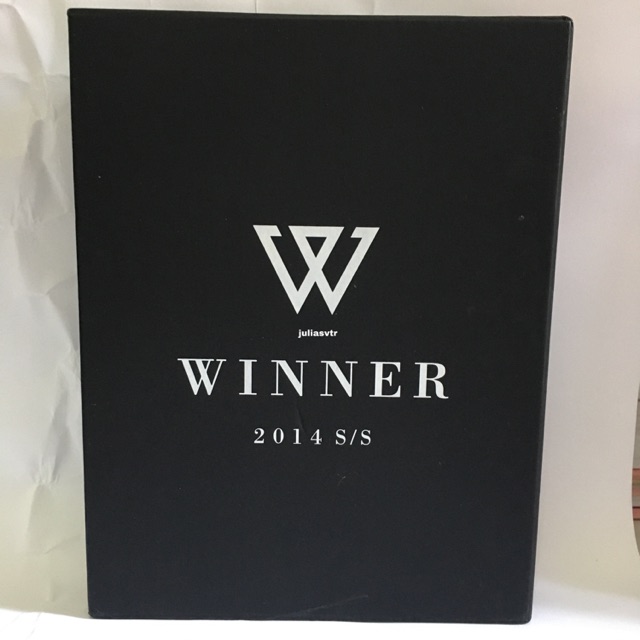 (CD) WINNER - DEBUT ALBUM 2014 S/S - LIMITED EDITION - : BLACK