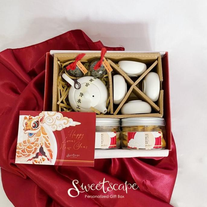 

CHINESE NEW YEAR HAMPERS F - KADO CNY - SINCIA GIFT BOX HAMPERS IMLEK SDG46849E