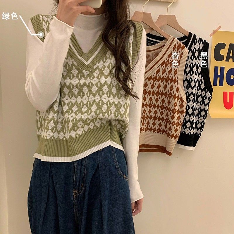 Sweater Rajut Wanita  Dengan Model  Rompi  Tanpa  Lengan  Gaya 