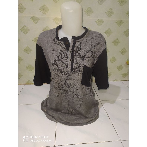 kaos cowok Sz XL brand Remix jeans