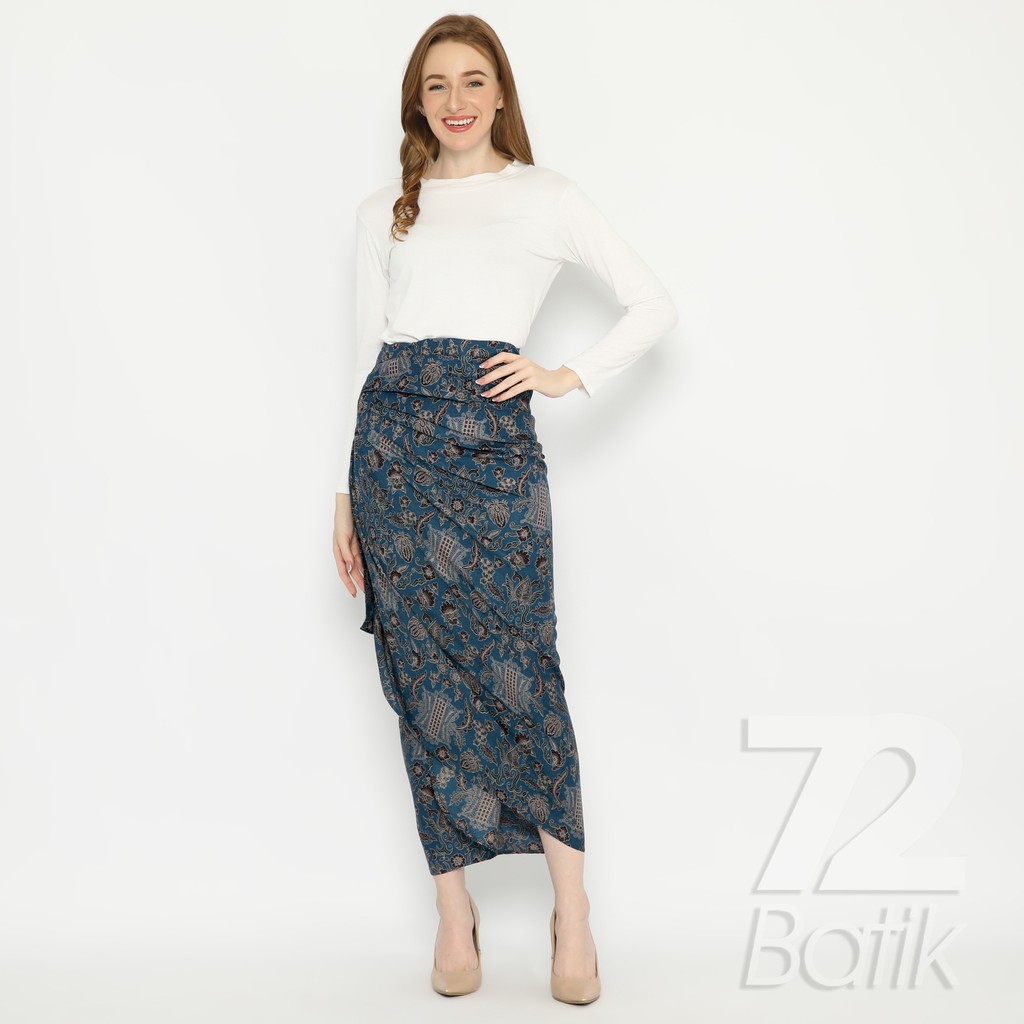 ROK BATIK SPAN Skirt Lilit Kebaya Instan Modern Wanita Warna Biru Blue Hitam 723878 Cap 72 - Rok Batik Lilit Bawahan Skirt Kamen Kebaya Songket Batik Panjang Plisket Span Instan Jadi Bali Lembaran Premium Modern Untuk Wanita Kondangan