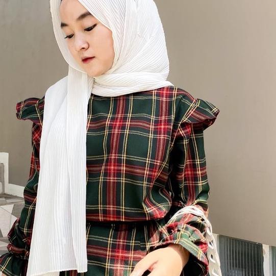♚ YUNA BLOUSE TARTAN "" 10 VARIAN WARNA "" FASHION ATASAN WANITA ♠